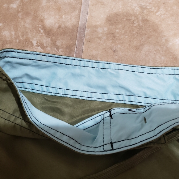 Hurley boardshorts in great condition - Picture 8 of 8